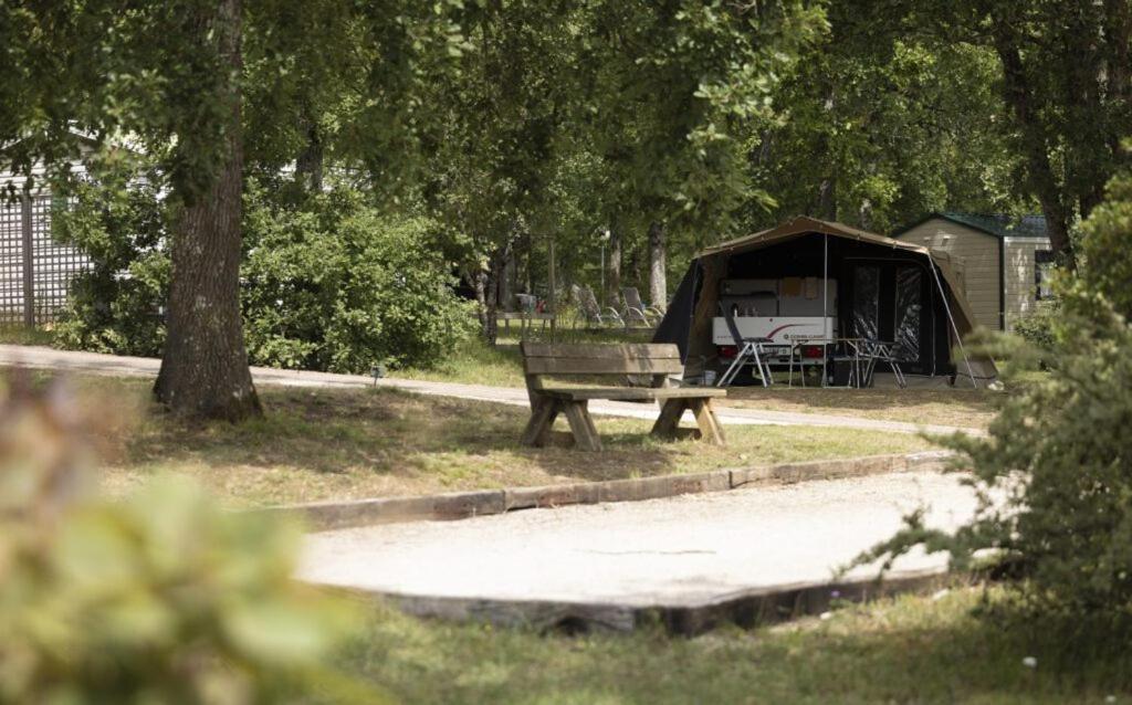 Camping Ushuaia Villages Au Bois Joli Andryes Luaran gambar